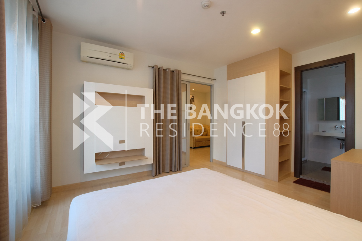 picture RHYTHM Ratchada Luxury Unit, Ready for You Without the Wait near MRT Ratchadaphisek Station - 5/10