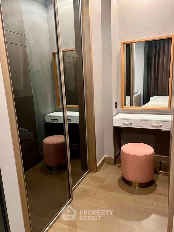 picture Studio Condo at The Esse At Singha Complex near MRT Phetchaburi (ID 1329686) - 2/7