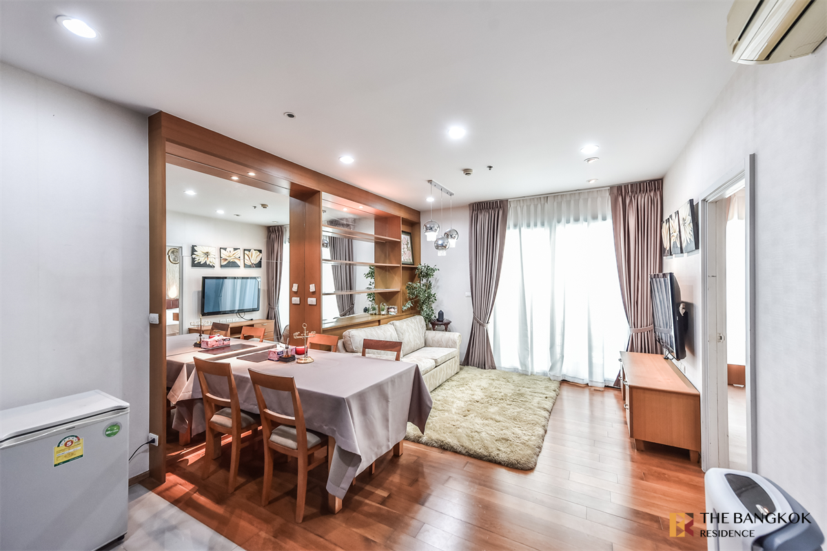 picture The Vertical Aree Luxury Condo Ready to Move-in at the Best Location near BTS Ari - 6/10