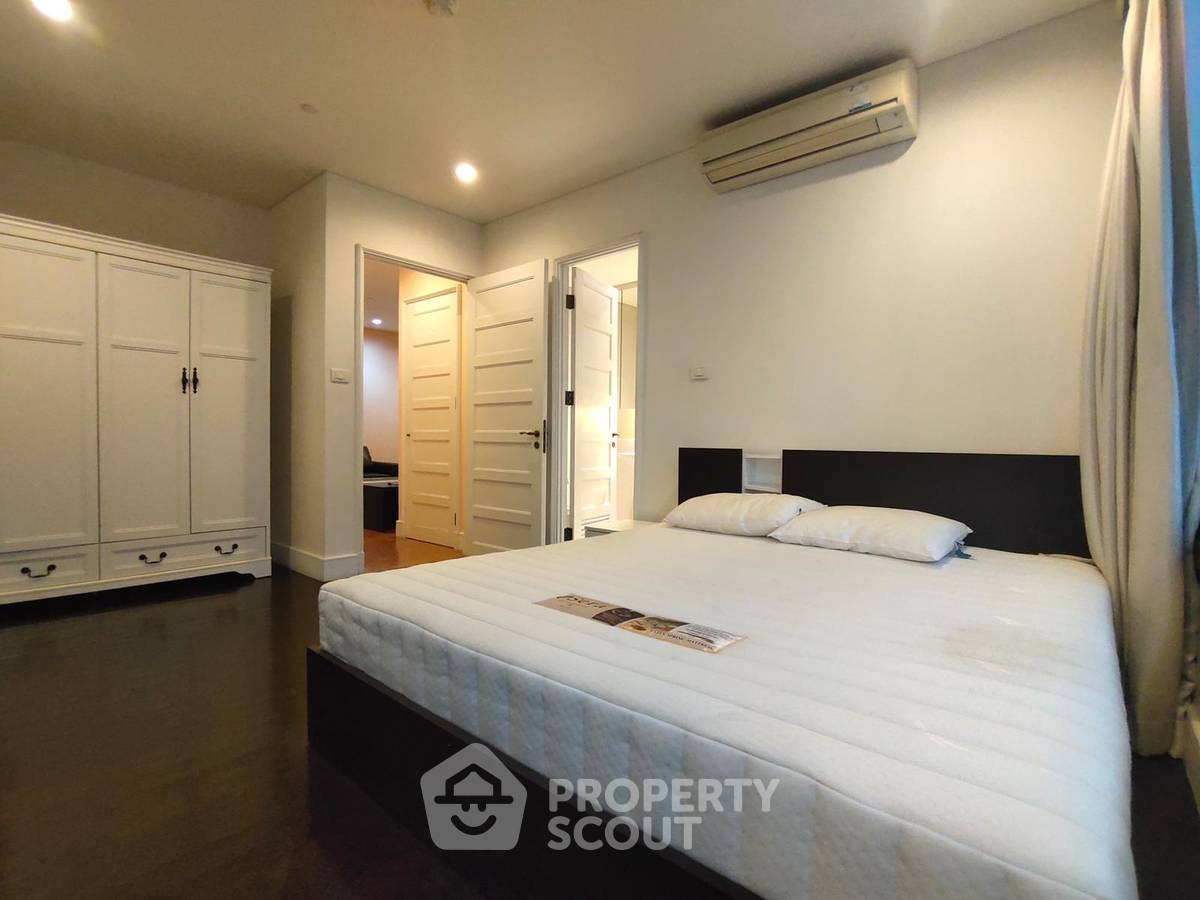 picture 2-BR Condo at Aguston Sukhumvit 22 near MRT Queen Sirikit National Convention Centre (ID 1133819) - 8/13