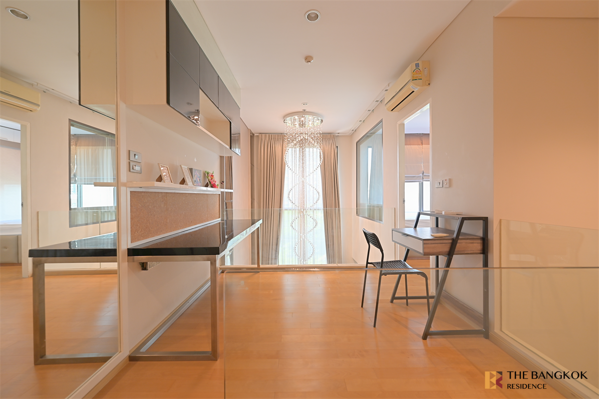 picture Live the Luxury Style in a High-potential Location Villa Asoke near MRT Phetchaburi Station - 8/10