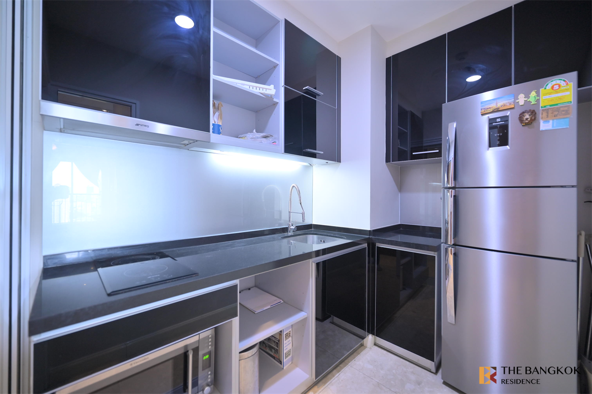 picture The Crest Sukhumvit 34 Luxury Condo at Special Price near BTS Thong Lo - 7/10