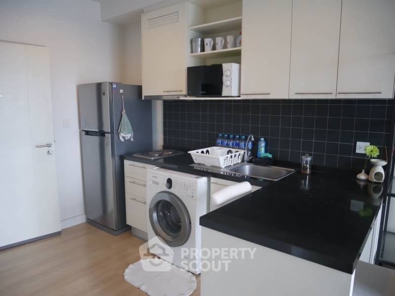 picture 20th-Floor 1-BR 40 Sqm Condo At The Seed Mingle Sathorn-Suanplu, BTS Sala Daeng (ID 1177341) - 3/10