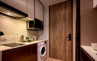 คอนโด เขตลาดพร้าว : ขายดาวน์ 350,000 ราคาดีมาก 1Bed 25.30 ตรม. อาคาร D ชั้น 15 ห้องมุม
