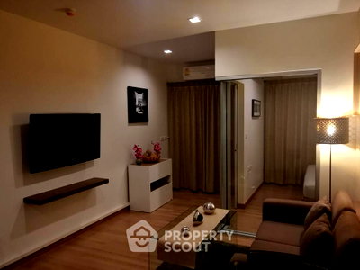 Condos for rent : 1-BR Condo 37 Sqm At The Seed Musee Sukhumvit 26, 8th Floor near BTS Phrom Phong (ID 372784)
