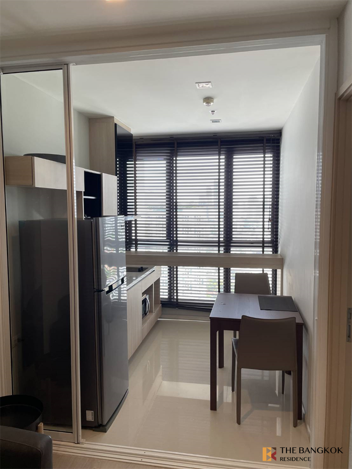 picture RHYTHM Sukhumvit 44/1 Condo in CBD, Below Market Price near BTS Phra Khanong - 5/10