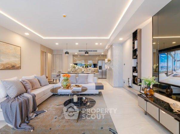 picture 3-BR Condo at Fynn Sukhumvit 31 near MRT Sukhumvit (ID 1345304) - 2/19