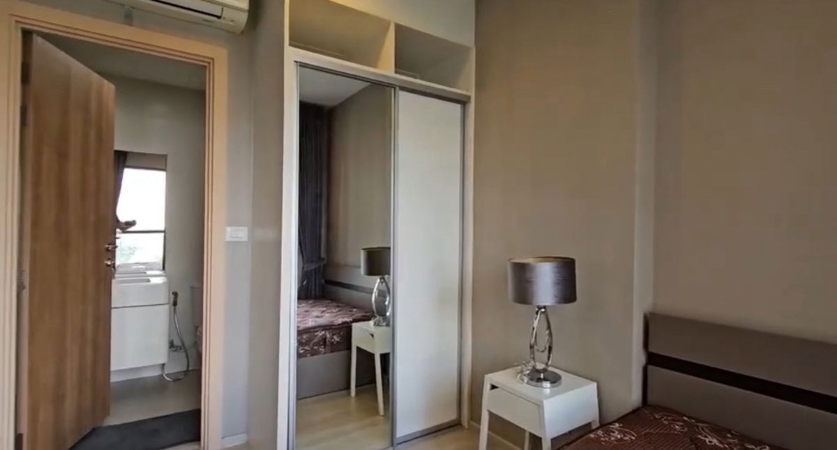 รูป Rent LETTE MIDST พระราม 9 เฟอร์ครบ 30 ตรม. 1นอน วิวสระ 17,000 บาท - รูปที่ 11/12
