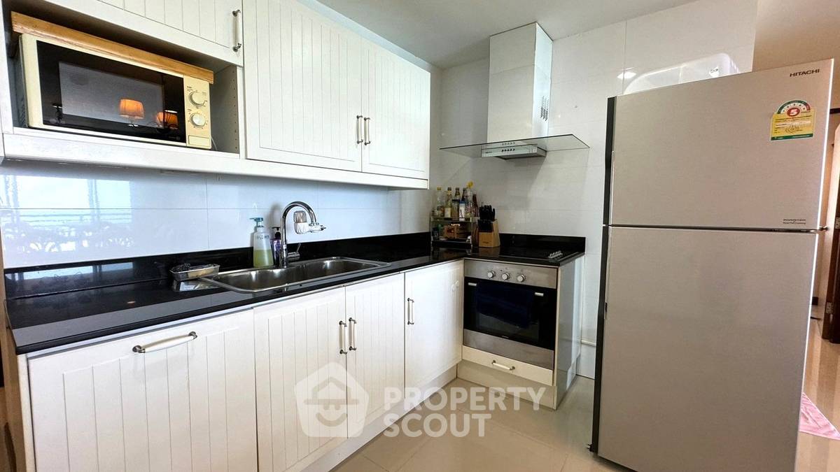 picture 3-BR Condo at Rama Harbour View Condominium in Surasak (ID 1876849) - 2/19