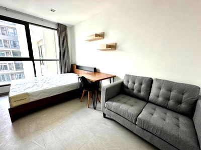 Condos for rent : Condo for rent: Ideo Mobi Rama 9, ready to move in. If interested, contact Line @goodmanpro or call 0999029192.