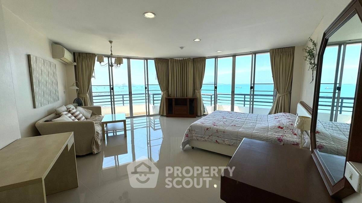picture 3-BR Condo at Rama Harbour View Condominium in Surasak (ID 1876849) - 13/19