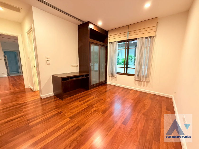 รูป 🔼🔽 AccomA 📩  4 BR House @Baan Sansiri Sukhumvit 67 (AA21073) - รูปที่ 17/20