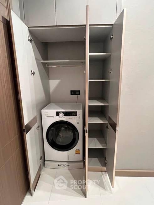 picture Studio Condo at The Esse At Singha Complex near MRT Phetchaburi (ID 1329686) - 3/7