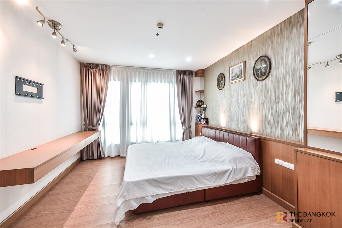 picture The Vertical Aree Luxury Condo Ready to Move-in at the Best Location near BTS Ari - 8/10