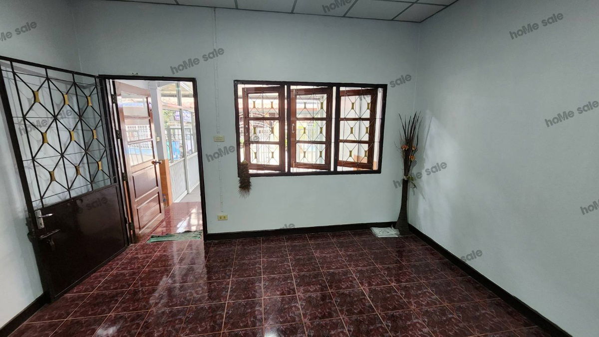 รูป ขายบ้านทาวเฮ้าส์ 2 ชั้น ต่อเติมเต็มพื้นที่พร้อมเข้าอยู่ได้เลย    27.3 ตรว. ซ.เพชรเกษม 91 (ซอย 8 ) ราคา 1.87 ล้านบาท  ติดต่อ 085-9172346 - รูปที่ 7/23