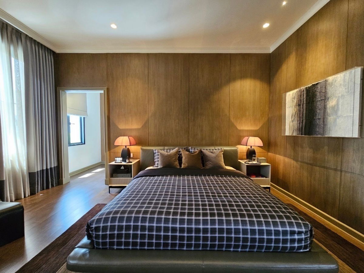 รูป Special Offer !!  🏡🏡🏡 ขายบ้านตัวอย่าง  แต่งครบำร้อมอยู่  Narasiri Phahol–Watcharapol  - รูปที่ 3/16