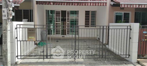 3-BR Townhouse at Baan Klang Muang Sathorn - Taksin2 near BTS Wutthakat (ID 1595284)