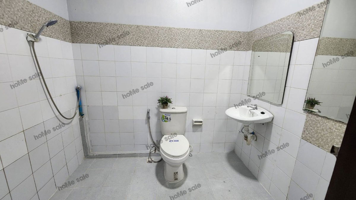 รูป ขายบ้านทาวเฮ้าส์ 2 ชั้น ต่อเติมเต็มพื้นที่พร้อมเข้าอยู่ได้เลย    27.3 ตรว. ซ.เพชรเกษม 91 (ซอย 8 ) ราคา 1.87 ล้านบาท  ติดต่อ 085-9172346 - รูปที่ 20/23