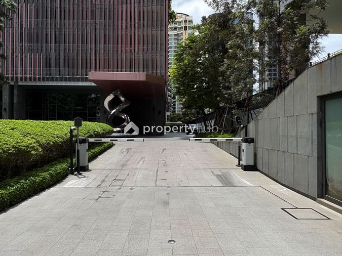 LAVIQ Sukhumvit 57