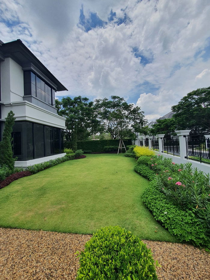 รูป 📍📍 ขายบ้านเดี่ยวแปลงสุดท้าย 📍📍  ติดclub House ใกล้สวน   - ที่ดินใหญ่ , แปลงมุม Narasiri Phahol–Watcharapol  - รูปที่ 2/12