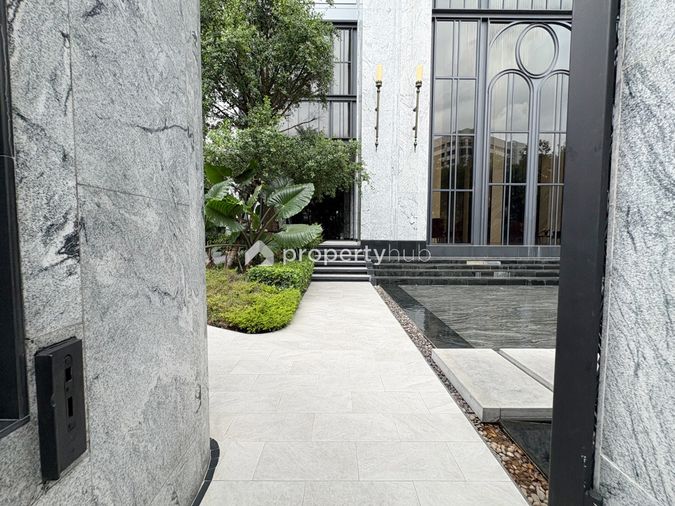 Hyde Heritage Thonglor
