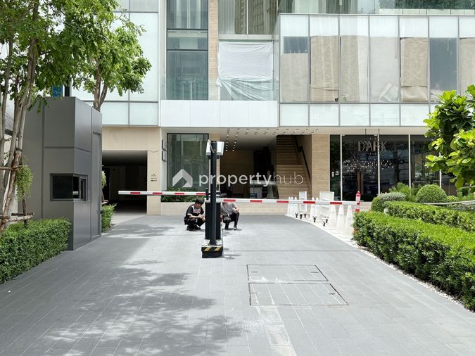 The Strand Thonglor