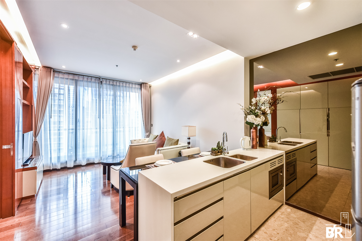 picture The Address Sukhumvit 28 near BTS Phrom Phong Luxury Unit, Ready for You Without the Wait - 6/10