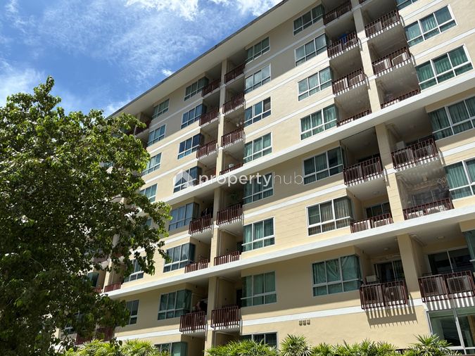The Clover Thonglor Residence