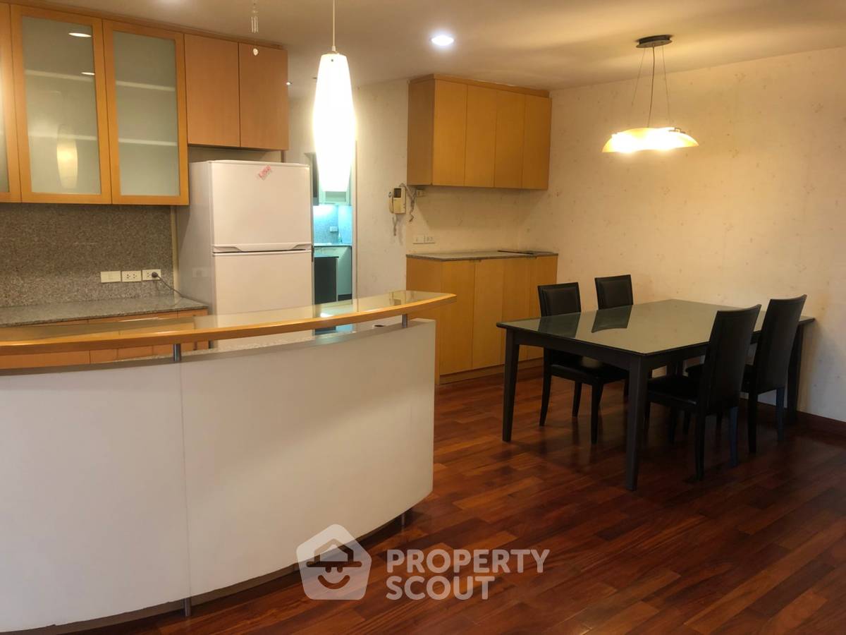 picture 2-BR Condo at Moon Tower Condominium near BTS Thong Lor (ID 512764) - 4/12