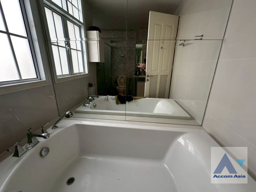 รูป 🔼🔽 AccomA 📩  4 BR Townhouse @Garden Square Sukhumvit 77 (AA38771) - รูปที่ 19/20