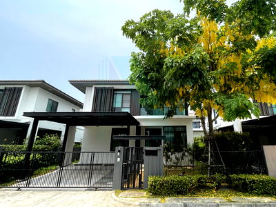 Houses for rent : For Rent 2-story House MANTHANA ONNUT-WONGWAN 3 4 bedroom 3 bathroom