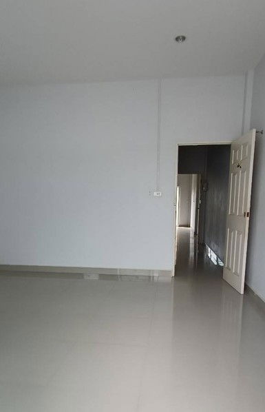 picture ทาวน์เฮ้าส์ 94.8 square meter Songkhla Hat Yai Ban Phru for 2100000 THB - 9/11