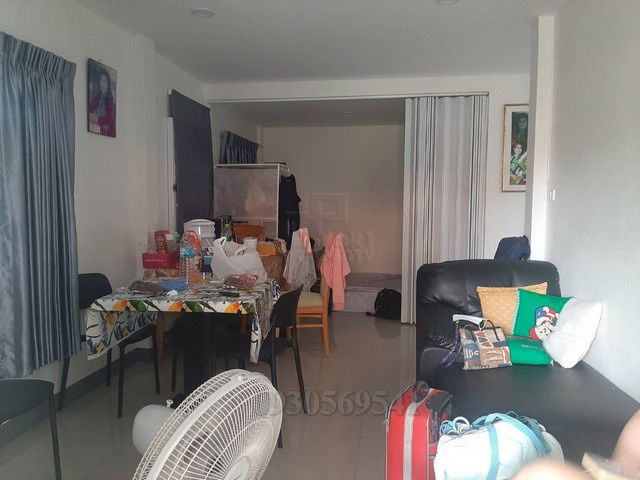 รูป ขายบ้านเดี่ยว 2 ชั้น หมู่บ้านเจริญลาภ5 รังสิต-คลอง 8 ปทุมธานี พื้นที่ 45 ตรว. ขาย 2.8 ล้าน - รูปที่ 4/6