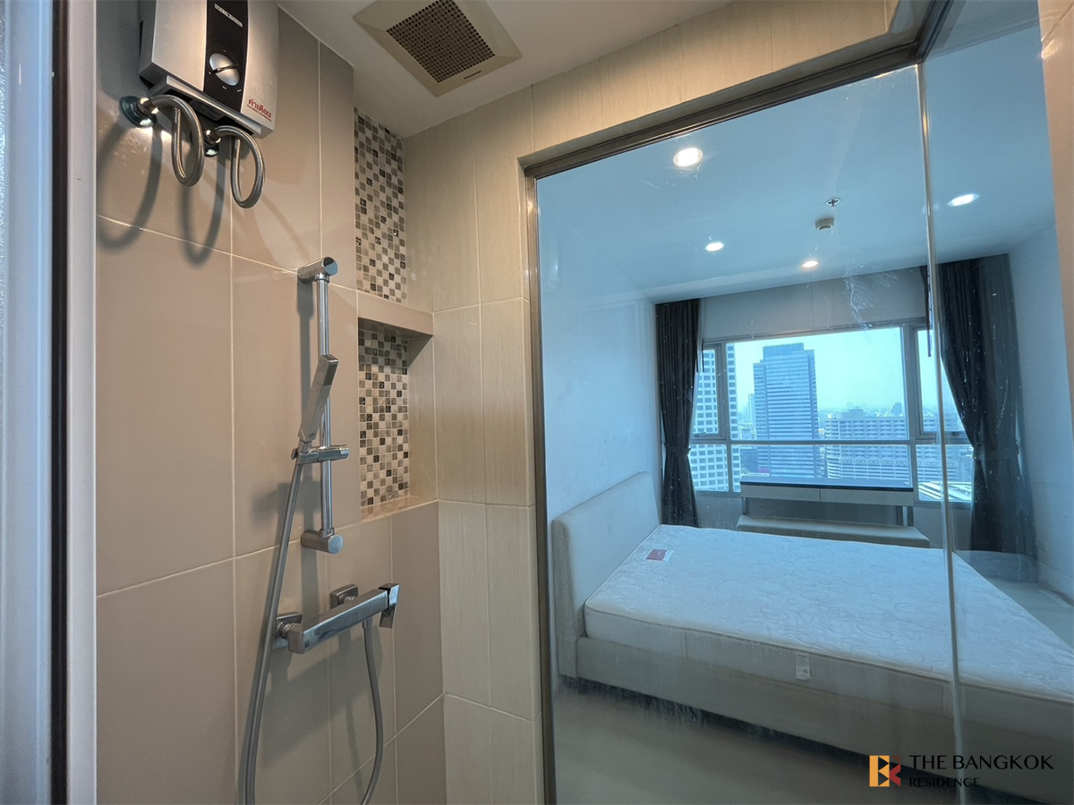 picture Life Ratchadapisek Ultimate Luxury Lifestyle with Convenience near MRT Huai Khwang Station - 8/10