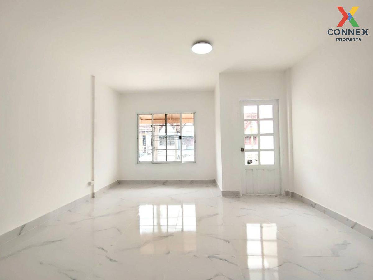 picture For Sale Townhouse/Townhome  , Rattanachai Villa 3 , newly renovated , BTS-Khu Khot , Khu Khot , Lam Luk Ka , Pathum Thani , CX-125163 ✅ Live chat with us ADD LINE @connexproperty ✅  - 11/12