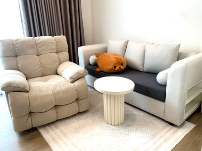 Townhouses for rent : Beautiful 3-Story Townhome for Rent: Eigen Rama 9