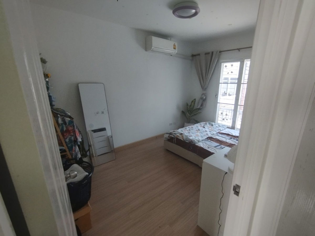 รูป 🏠 ขายทาวน์เฮ้าส์ 2 ชั้น สภาพพร้อมอยู่ โครงการพฤกษาวิลล์ 54 – ทำเลถนนนครอินทร์ ใกล้ไทวัสดุ แม็คโคร โลตัส 📌 รหัสทรัพย์: 87411 - รูปที่ 5/14