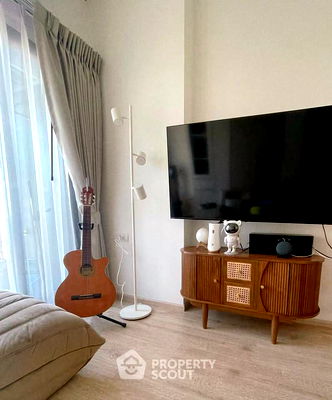 Condos for sale BTS Krung Thon Buri : 1-BR Condo at Ideo Sathorn-Wongwian Yai near BTS Wongwian Yai (ID 2206166)