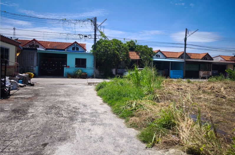 รูป ขายที่ดินตัวเมืองบ้านบึง 1ไร่ 46 ตร.ว ติด ถ.ซอยวัดบึงบน เหมาะทำทีพักอาศัย อพาร์ทเม้น ห้องเช่า ใกล้ถนนเส้น 344 บ้านบึง จ.ชลบุรี - รูปที่ 4/9