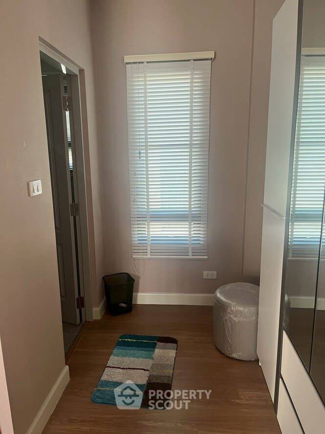 picture 3-BR House at Life Bangkok Boulevard Ramintra 65 in Tha Raeng (ID 2147368) - 2/10