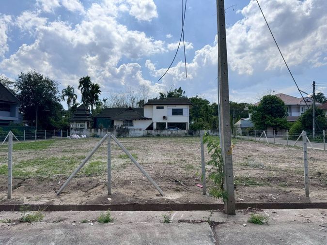 ขาย ที่ดิน ในหมู่บ้านบ้านสวนนนทรี 2 งาน 55 ตร.ว. แถวรวมโชค เชียงใหม่ (ID:264LS) 