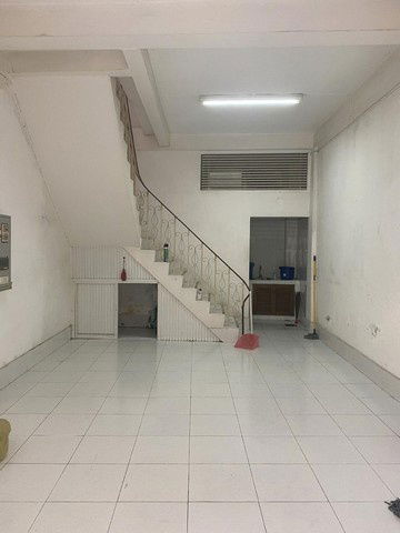 picture Shop House For Rent Sukhumvit 22 Bangkok - 3/8