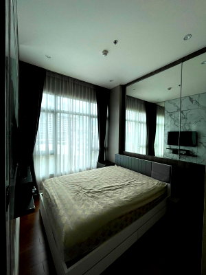 Condos for rent : @Condorental condo for rent Mayfair Place