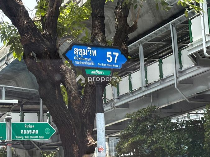 LAVIQ Sukhumvit 57