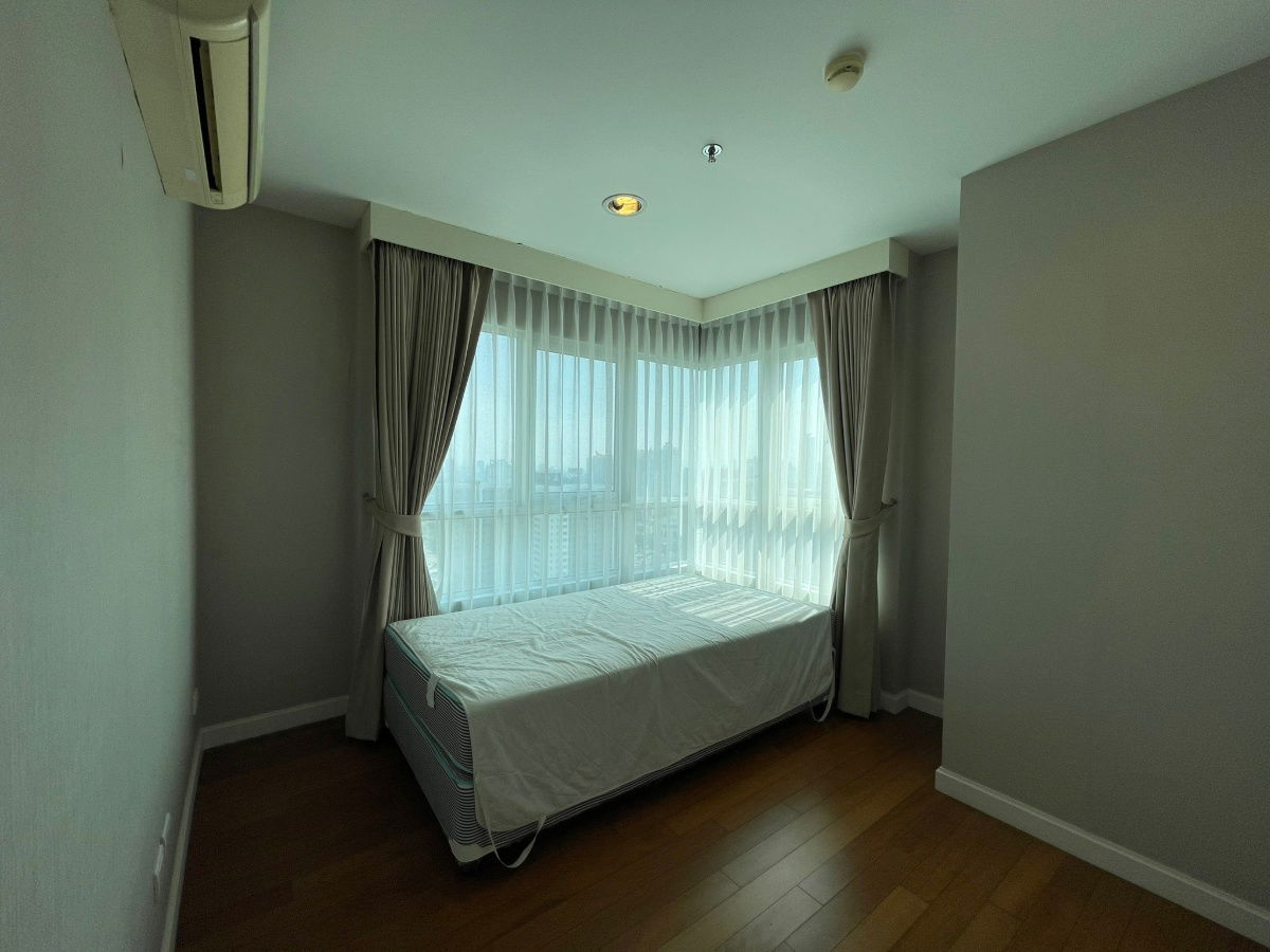 picture For Rent 3 bedroom 2bathroom 105 sq.m Fully Furniture Ready to move in - 2/15
