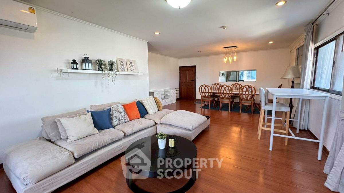 picture 3-BR Condo at Srivara Mansion Condominium 1 near MRT Thailand Cultural Centre (ID 1177403) - 1/25
