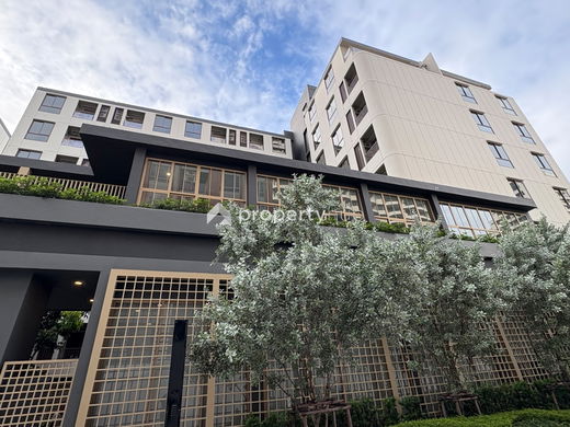 Project QUINTARA MHy'ZEN PHROM PHONG Picture - 2/13