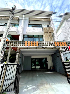 ทาวน์โฮมให้เช่า : ให้เช่า เพล็กซ์ บางนา MRT ศรีเอี่ยม (2.7 กม./ 5 นาที)​ สนใจต่อรอง @condobkk (มี @) รหัส H33307