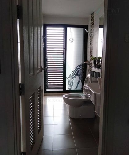 4-bed townhouse for sale, 190 sqm, 30 sq wah, RNP Place Ramintra