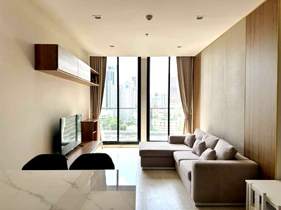 Condos for sale : ♦ Good Deal ♦ Tower C, 10+ Floor | 1 Bedroom, 60.28 sq.m. | Condo skywalk connect to BTS ploenchit and Central Embassy.